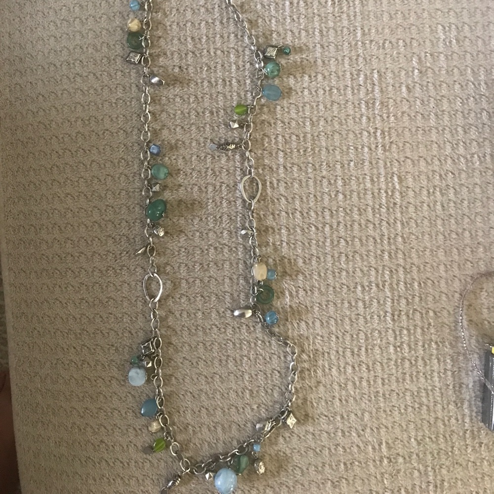 New York and company long beaded necklace